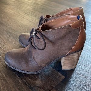 Tommy Hilfiger Duff Suede Leather Lace Up Boots size 8